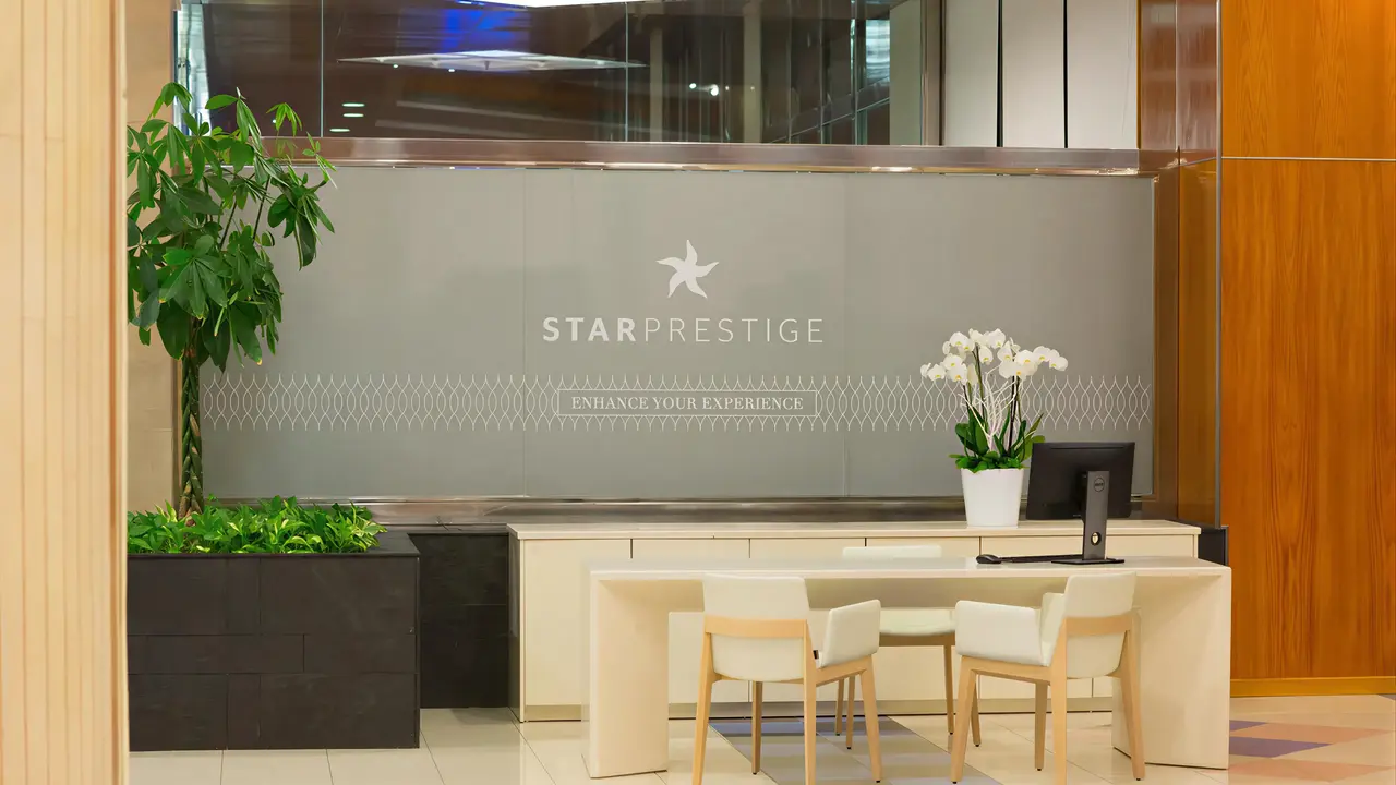 Recepcja w hotelu Iberostar Waves Bouganville Playa