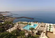 Widok na kompleks hotelowy Iberostar Waves Bouganville Playa