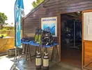 Centrum nurkowania w Iberostar Waves Club Cala Barca z profesjonalnym sprzętem