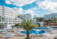 Widok na kompleks basenów w Iberostar Waves Las Dalias