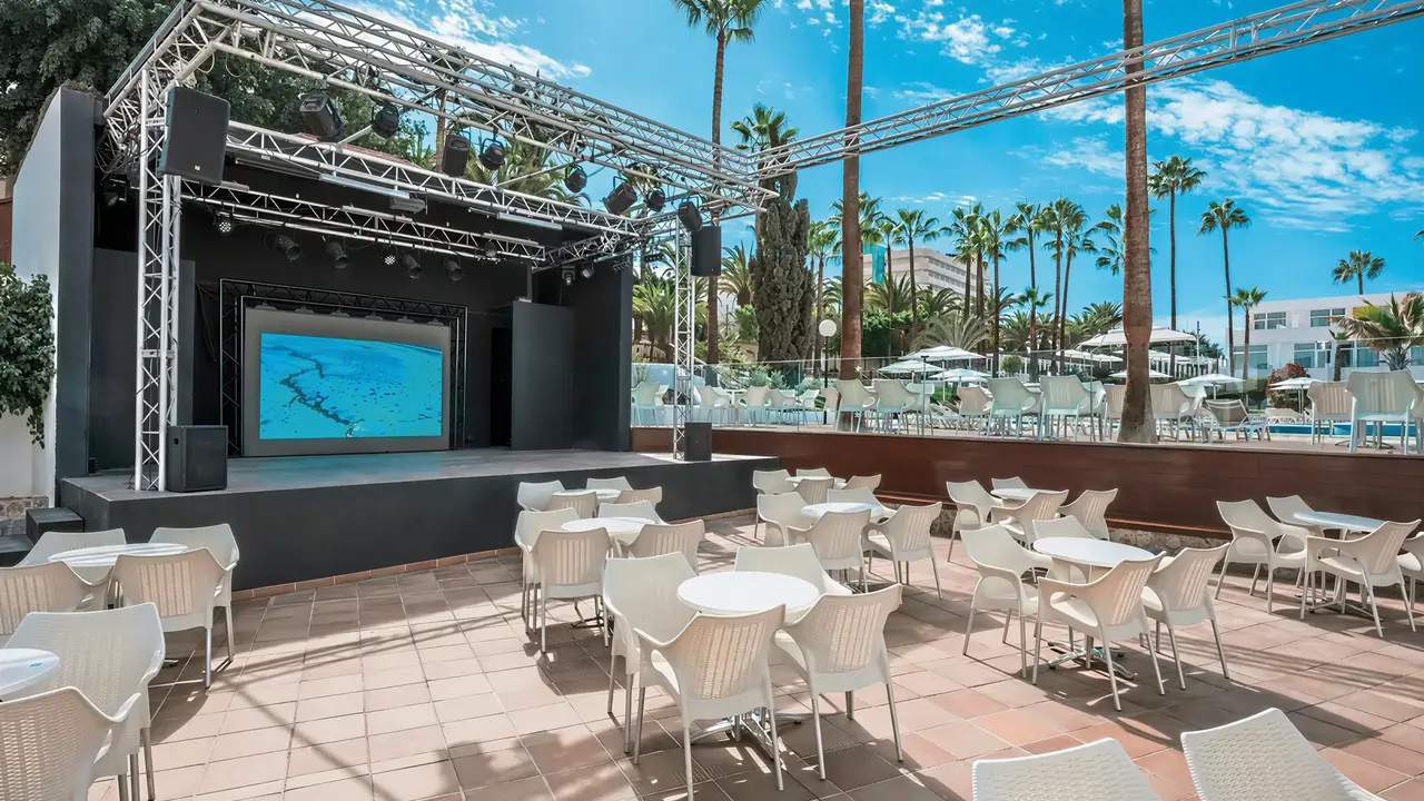 Scena i miejsce występów w Iberostar Waves Las Dalias