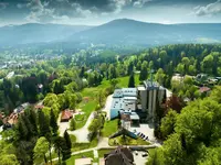 Widok na kompleks Interferie Sport Bornit z lotu ptaka