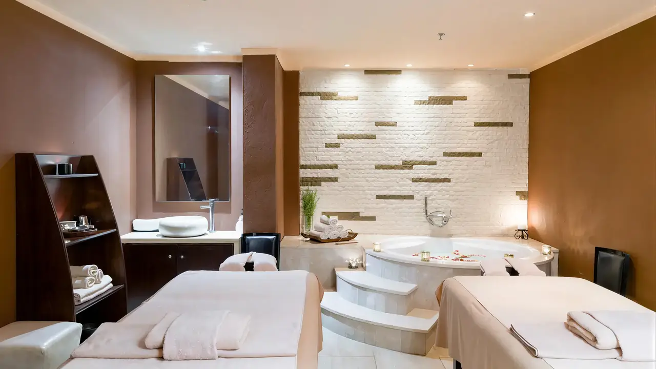 Gabinet zabiegowy z jacuzzi w Istion Club