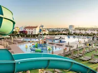 Zjeżdżalnie wodne w hotelu Jupiter Albufeira