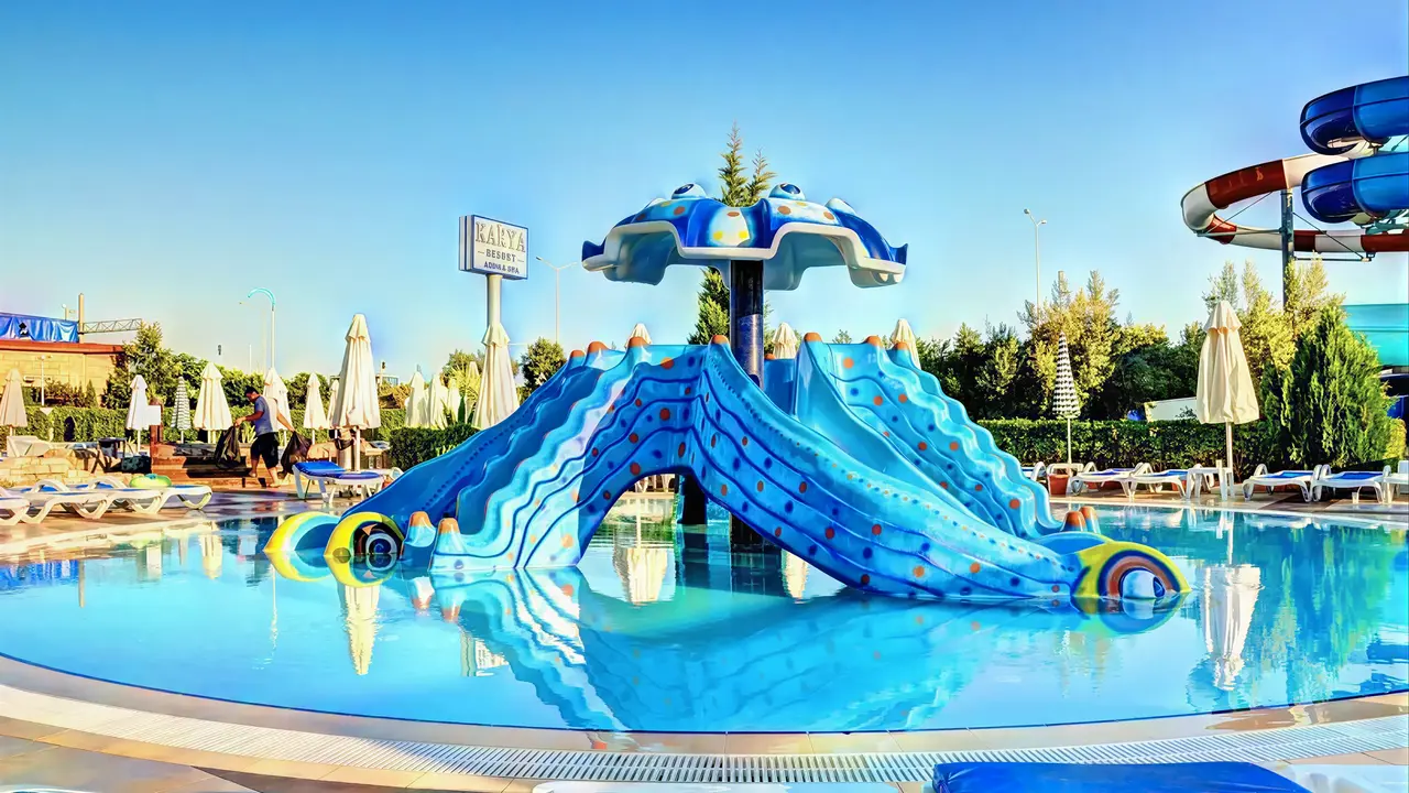 Wodny plac zabaw w Kahya Resort Aqua & Spa