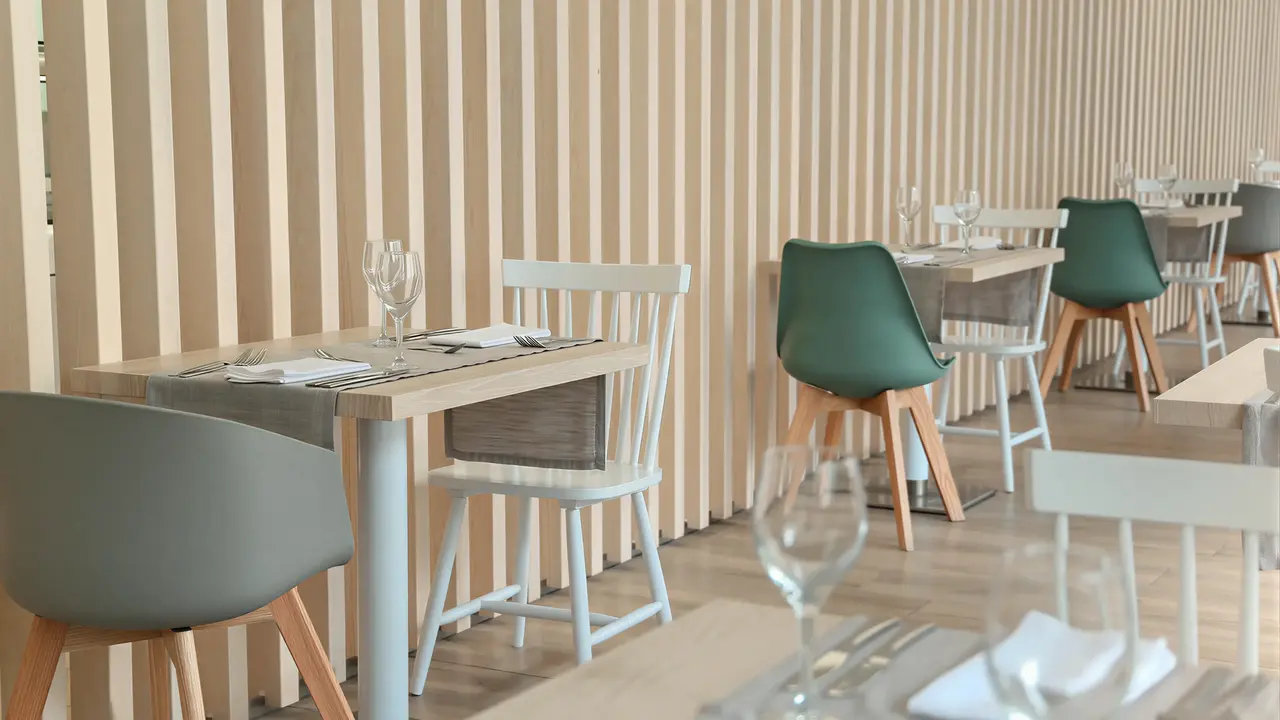 Stolik w restauracji w Kaktus Playa