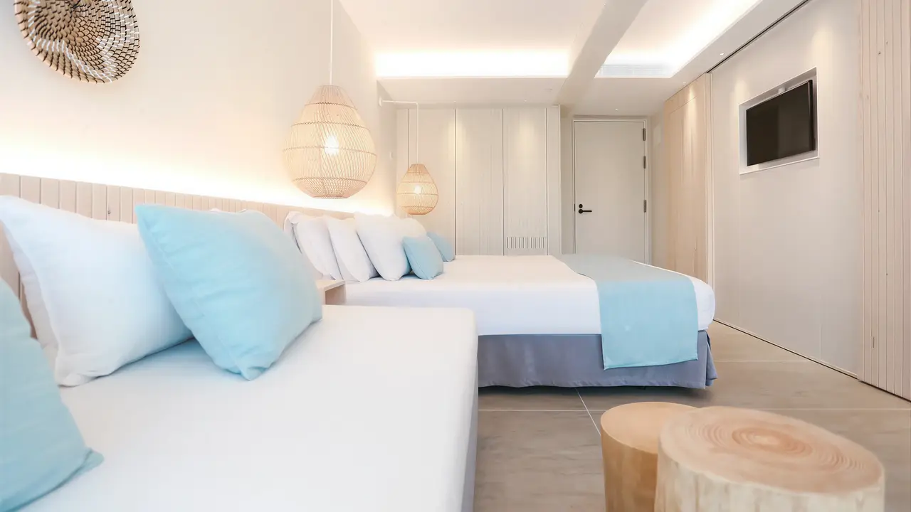 Nowoczesne sypialnie w hotelu Kaktus Playa