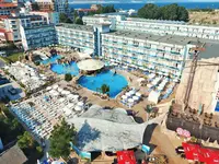 Widok z lotu ptaka na kompleks Kotva