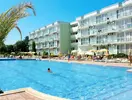 Basen zewnętrzny w hotelu Kotva