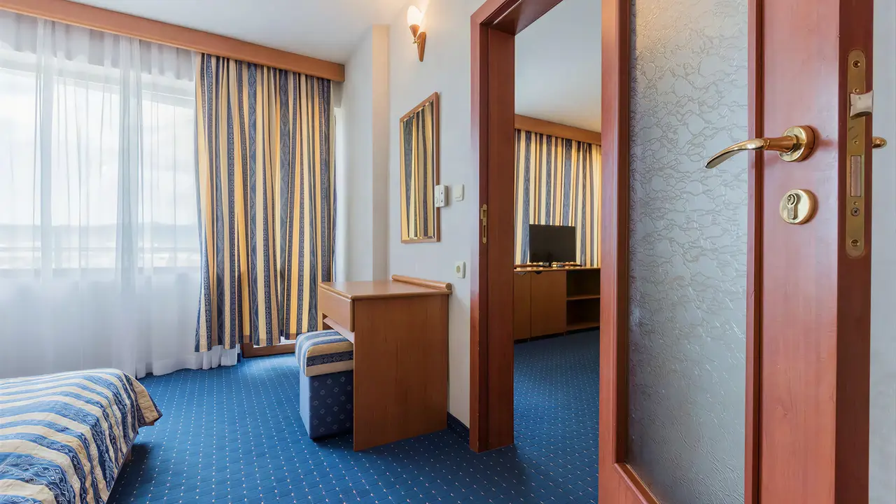 Wnętrze pokoju gościnnego w Kuban Resort & AquaPark