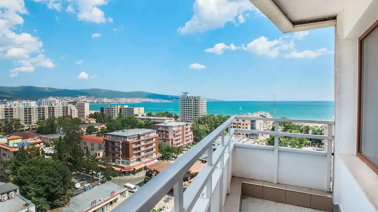 Balkon z widokiem na miasto w Kuban Resort & AquaPark