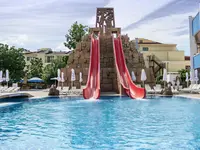 Zjeżdżalnie wodne w basenie Kuban Resort & AquaPark