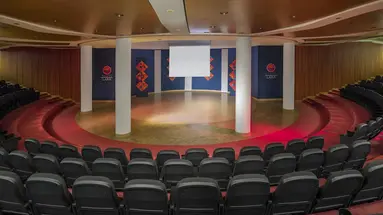 Sala kinowa w Lara Barut Collection
