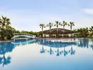 Basen przy hotelu Lara Barut Collection