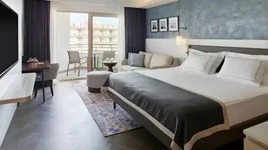 Wnętrze pokoju gościnnego w Lara Barut Collection
