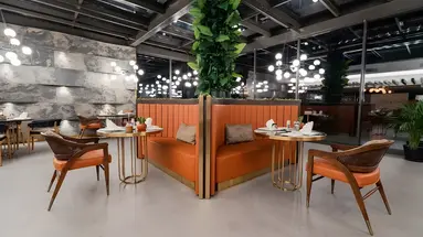 Wnętrze restauracji w Lara Barut Collection