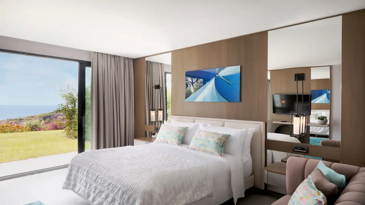 Nowoczesna sypialnia w hotelu Le Meridien Bodrum Beach Resort (ex Lux Bodrum )