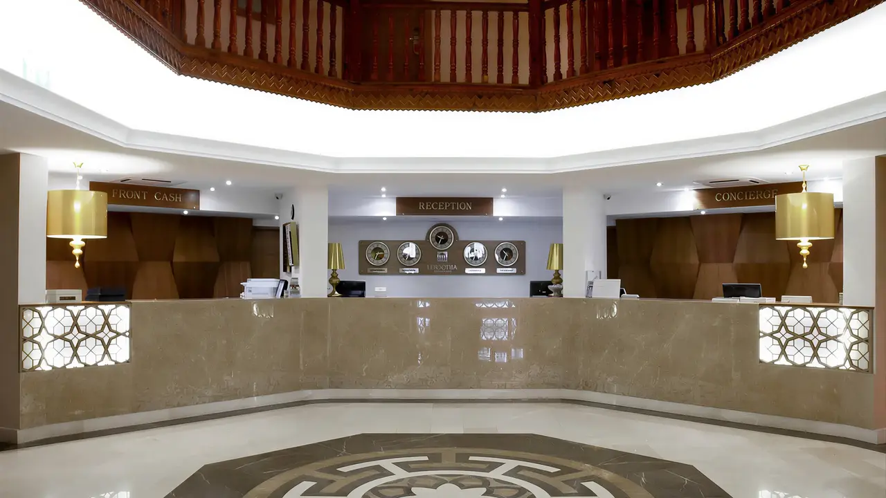 Recepcja i lobby w hotelu Letoonia Club