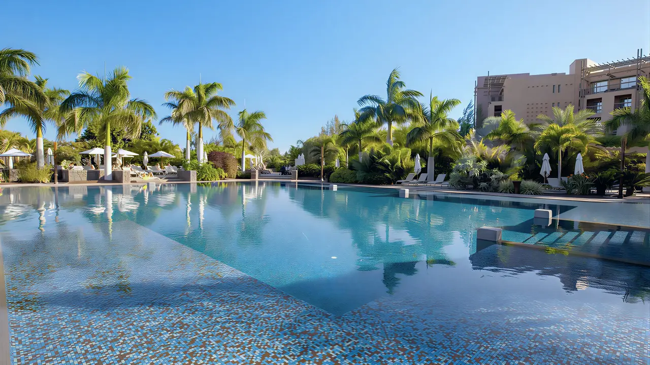Basen zewnętrzny w hotelu Lopesan Baobab Resort