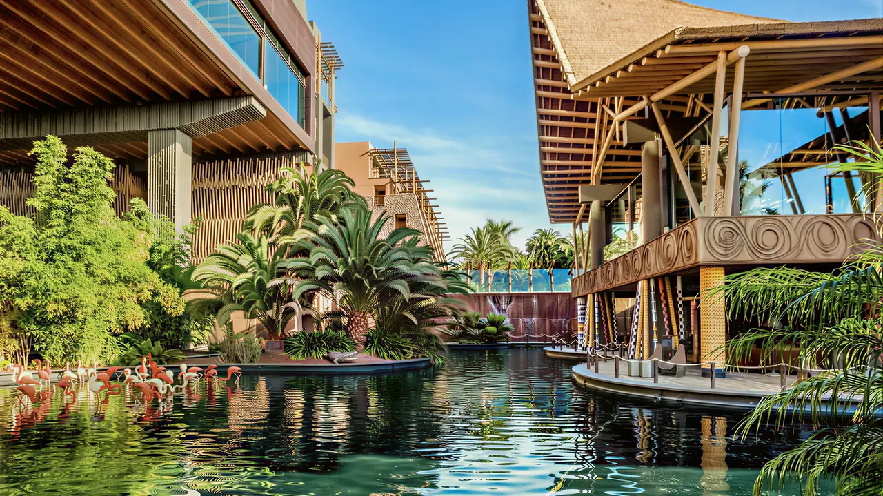 Nowoczesna architektura i woda w Lopesan Baobab Resort
