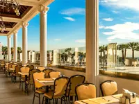 Restauracja w Lucas Didim Resort z widokiem na morze