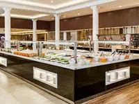 Bufet z jedzeniem w Lucas Didim Resort