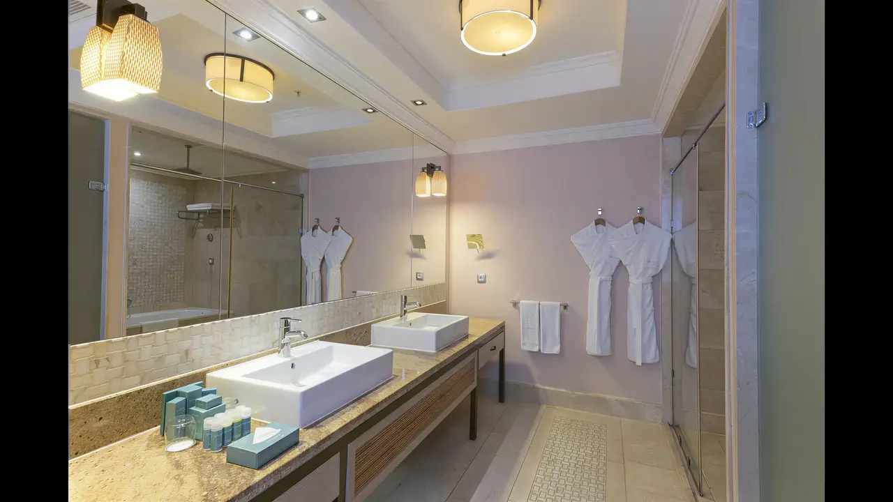 Nowoczesna łazienka w hotelu Lykia World Antalya & Links Golf