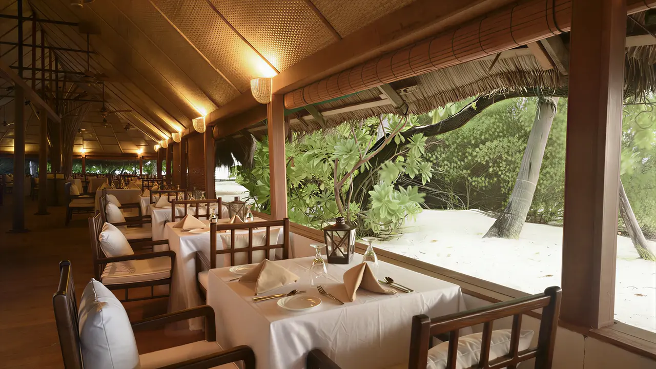 Elegancka restauracja w Makunudu Island z widokiem na plażę
