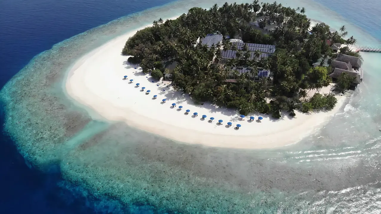 Widok z lotu ptaka na Malahini Kuda Bandos