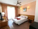 Pokój z łóżkiem w hotelu Manaus
