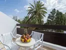 Balkon z owocami w hotelu Marhaba Salem