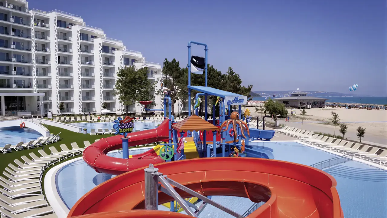 Zjeżdżalnie wodne w hotelu Maritim Paradise Blue Albena