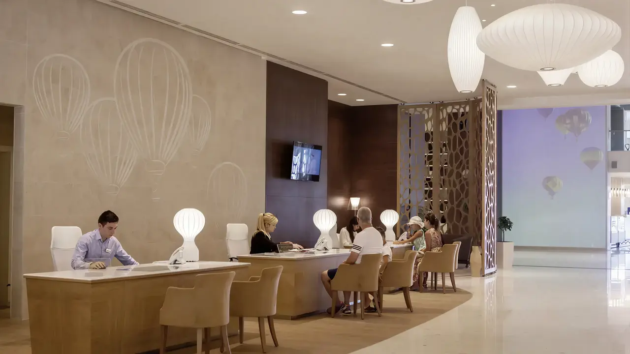 Recepcja w hotelu Maritim Paradise Blue Albena