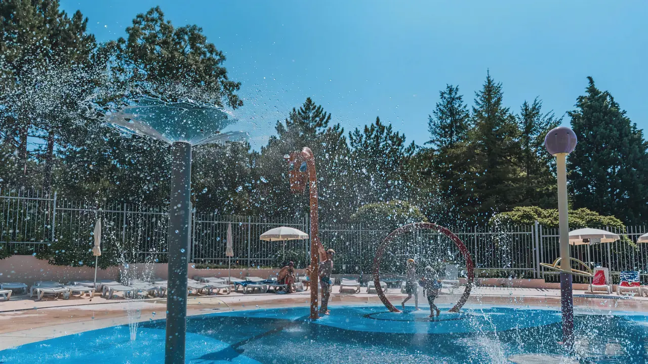 Wodny plac zabaw dla dzieci w Maritim Paradise Blue Albena