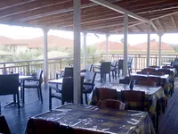 Restauracja na tarasie w Medusa (Kriopigi)