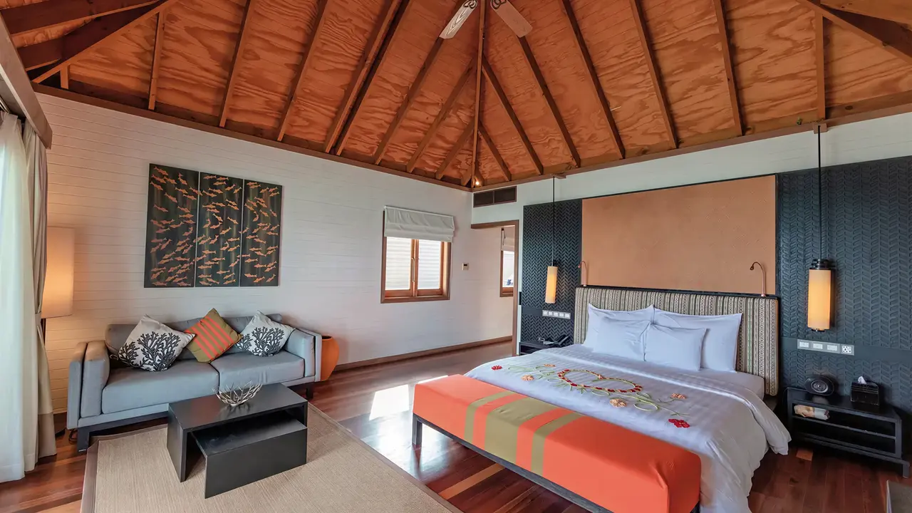 Przytulna sypialnia w hotelu Meeru Island Resort