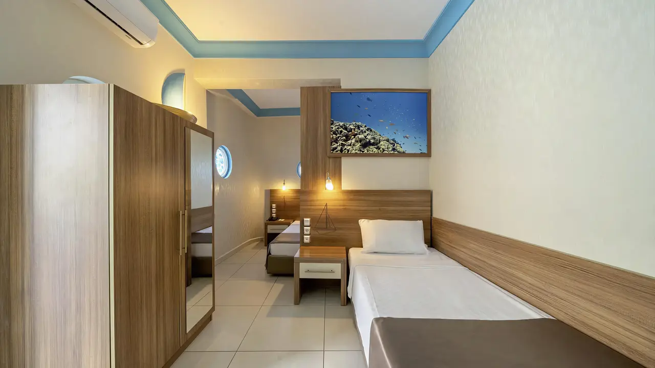 Pokój z łóżkami w Miarosa Kemer Beach