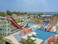 Zjeżdżalnie wodne w Miarosa Kemer Beach