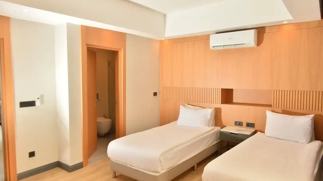 Pokój z dwoma łóżkami w Miarosa Kemer Beach