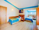 Pokój z łóżkami w Miarosa Kemer Beach