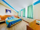 Pokój z łóżkiem w hotelu Miarosa Kemer Beach