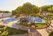 Widok na kompleks basenów w MLL Palma Bay Club Resort