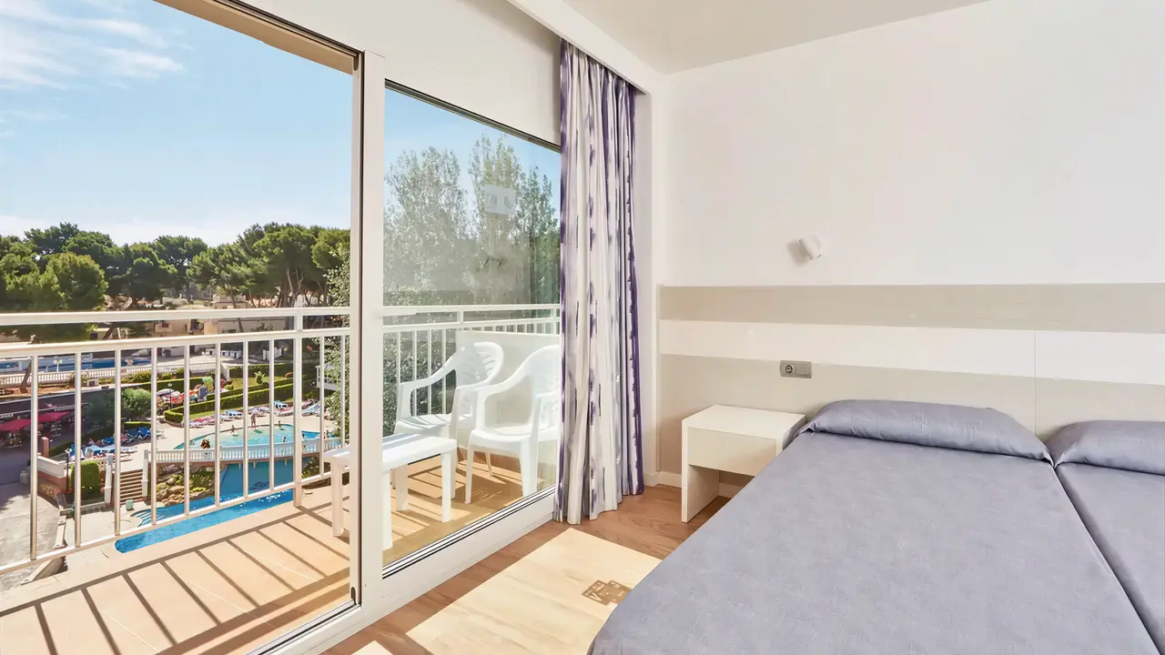Pokój z balkonem w MLL Palma Bay Club Resort