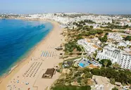 Widok z lotu ptaka na Monica Isabel Beach Club i plażę