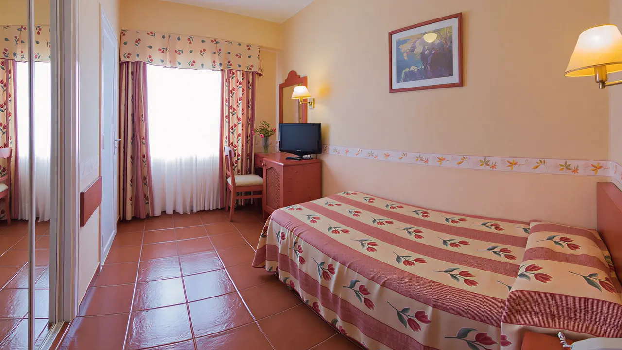 Pokój z łóżkiem w Monopol (Puerto de la Cruz)