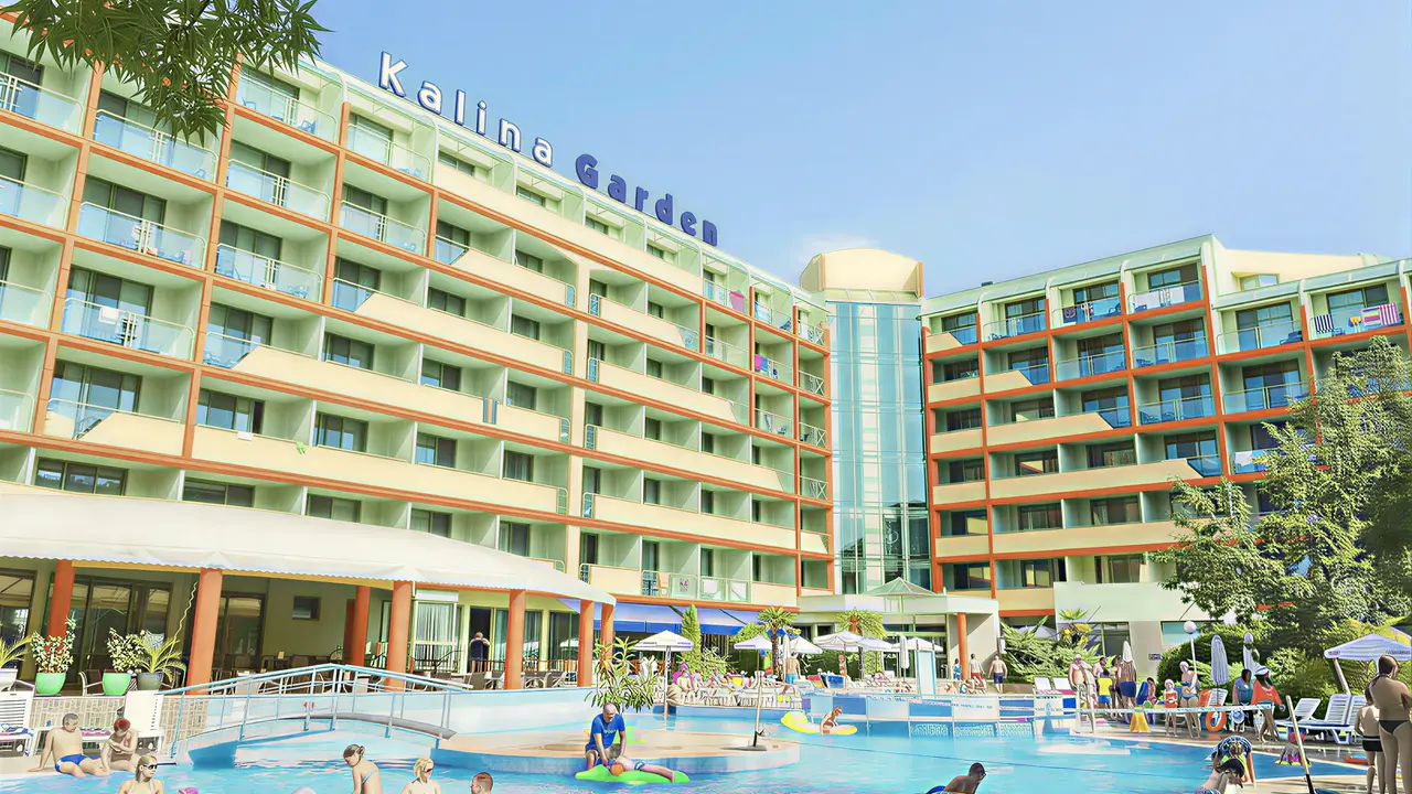 Widok na budynki i basen w MPM Kalina Garden