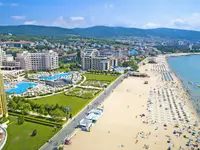 Widok na kompleks MPM Kalina Garden i plażę