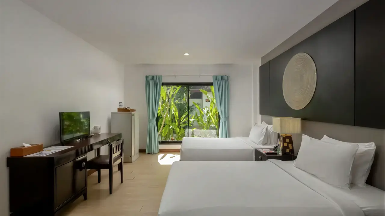 Pokój z dwoma łóżkami w Nai Yang Beach Resort