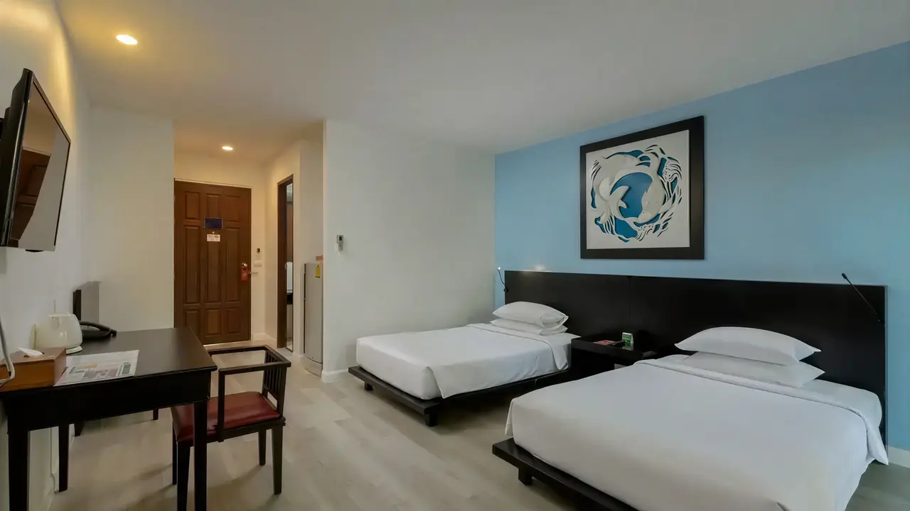 Pokój z dwoma łóżkami w Nai Yang Beach Resort