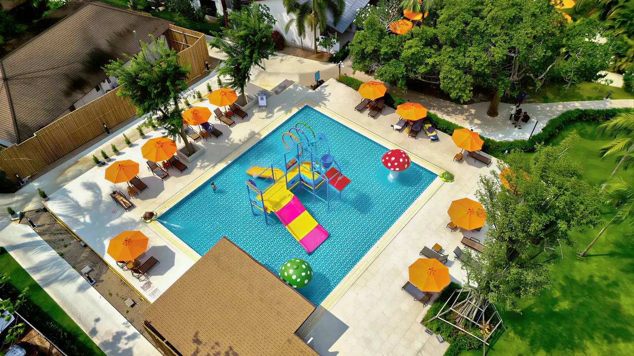 Zjeżdżalnie wodne dla dzieci w Nai Yang Beach Resort